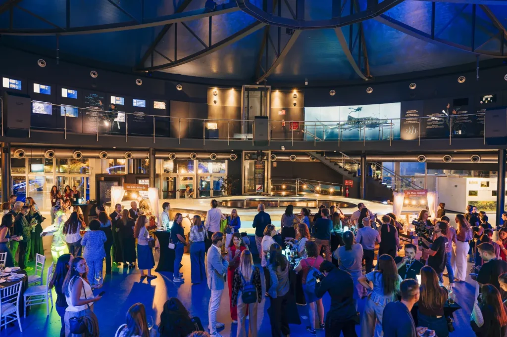 evento-corporativo-sala-circular-estaciones-bufe