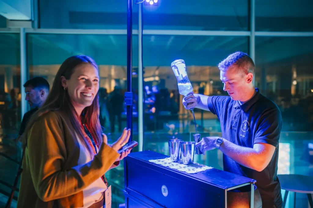 show-cocteleria-entretenimiento-evento